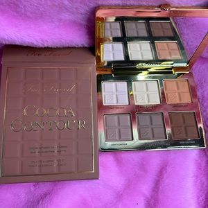 Too faced contour pallete